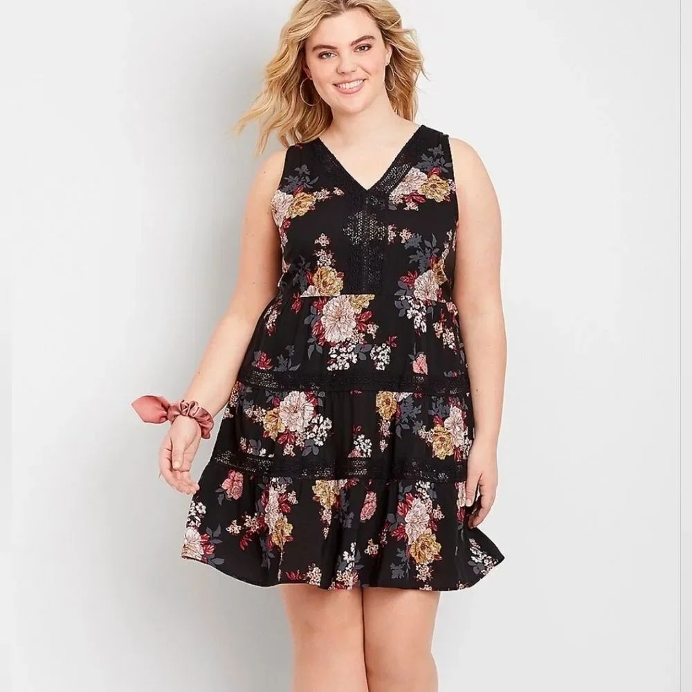 Maurices Black Floral Sleevless V Neck Mini Dress Size L